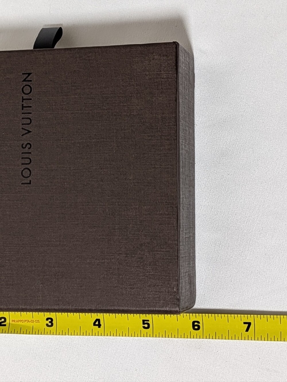 Vintage Louis Vuitton Leather Luggage Tags Set of 3 w/ Original Box - Picture 4 of 16
